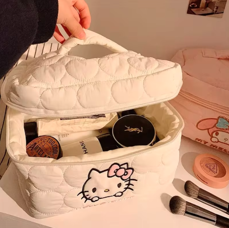 Grande trousse de maquillage